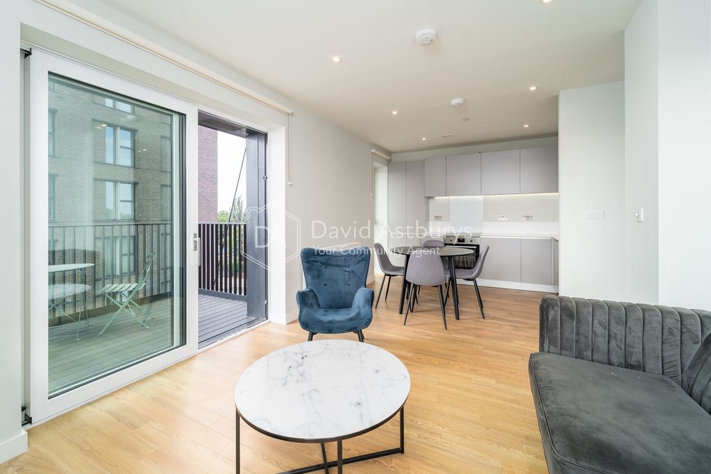 Property photo 2 of 8 Ndb09311-Edit