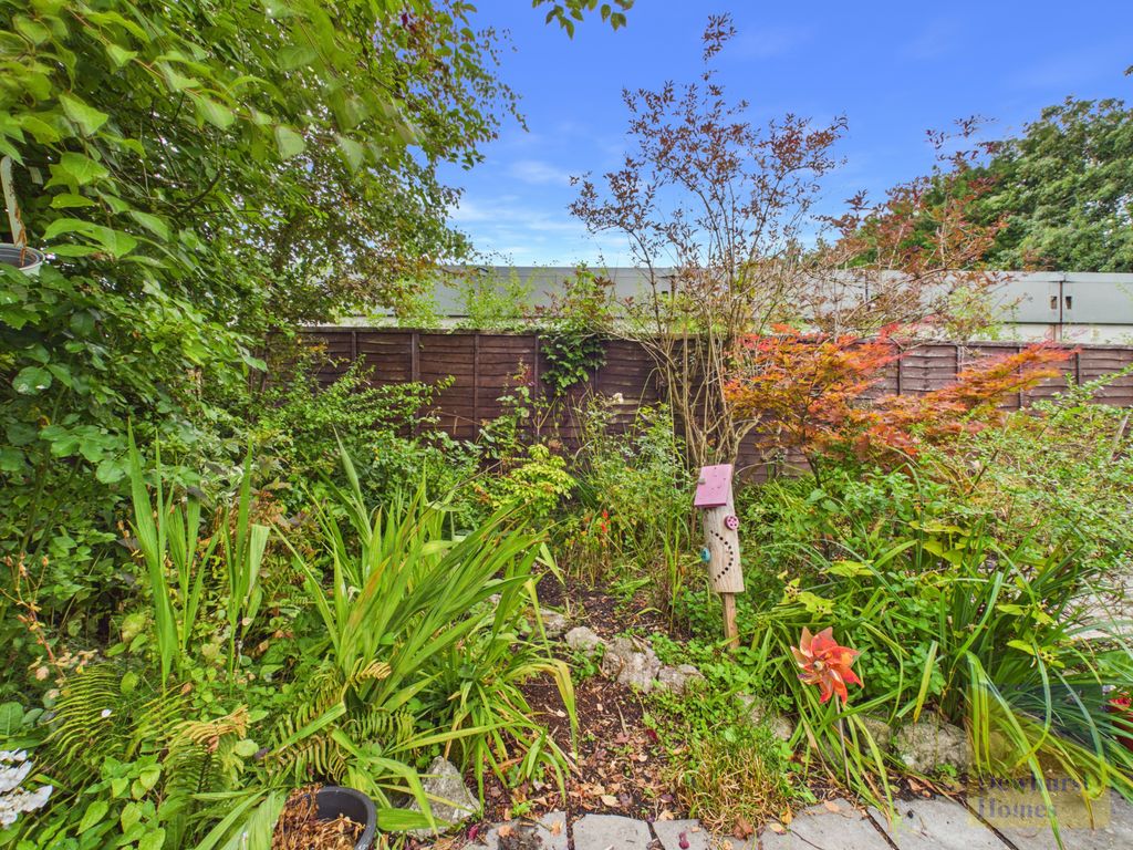 Property photo 2 of 30