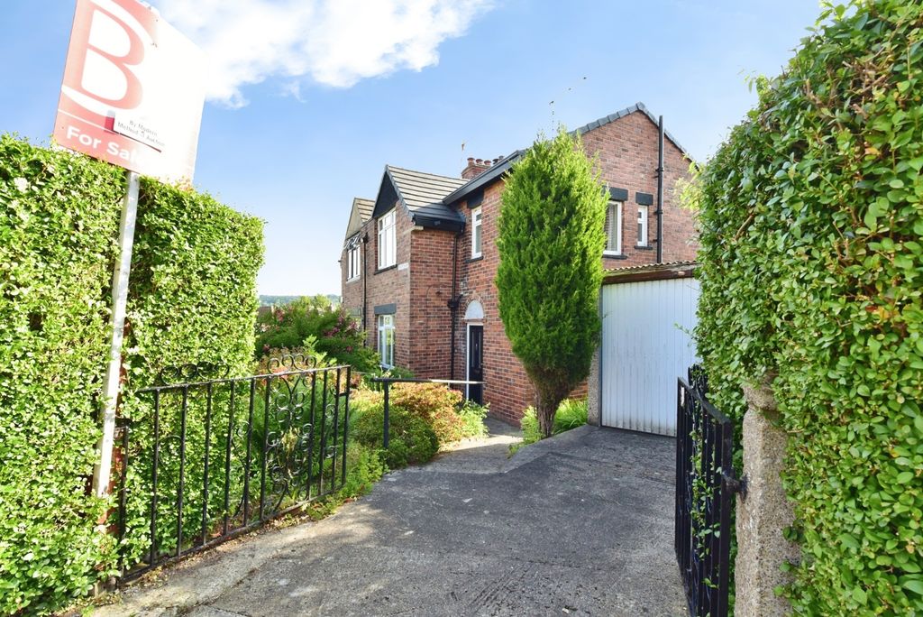 Property photo 1 of 17 Pbox-Img.Jpg