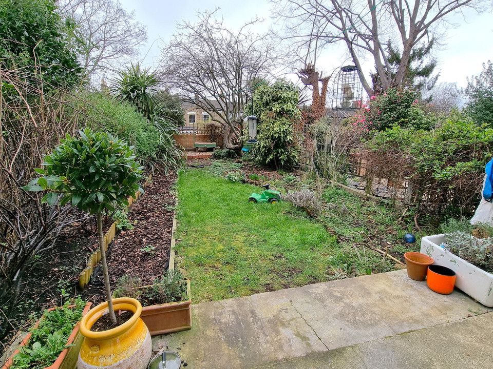 Property photo 3 of 16