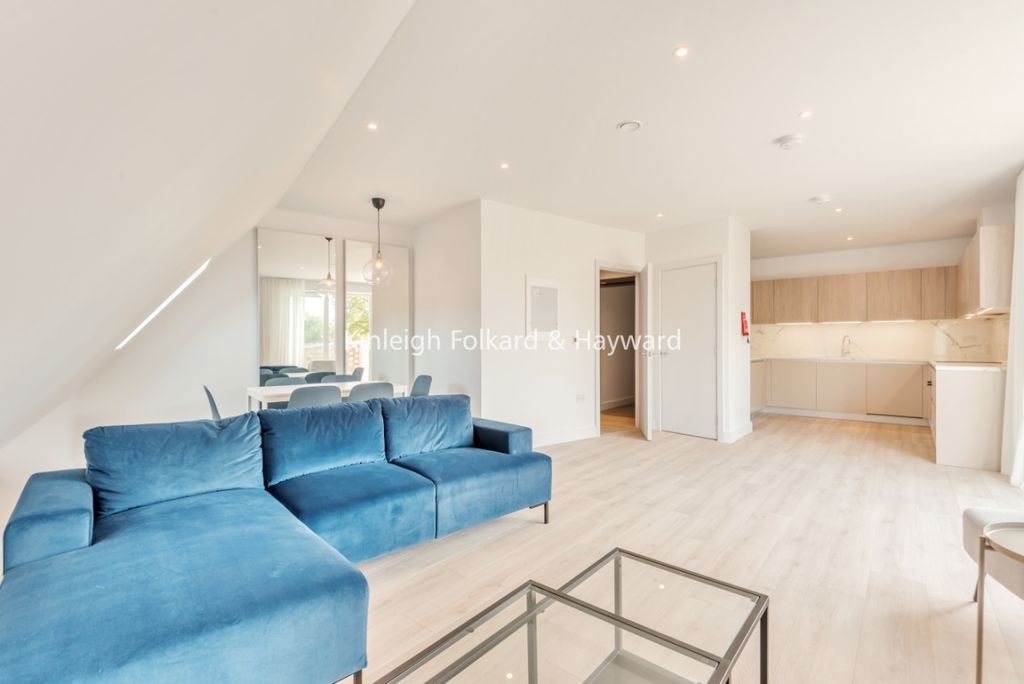 Property photo 1 of 17 53d78Be6-552F-4E75-9