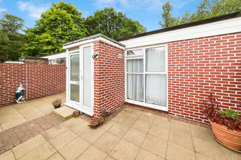 Property photo 3 of 20