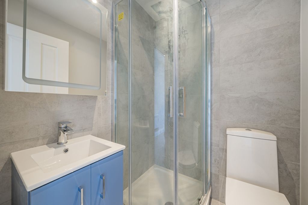 Property photo 2 of 11 Photo 9