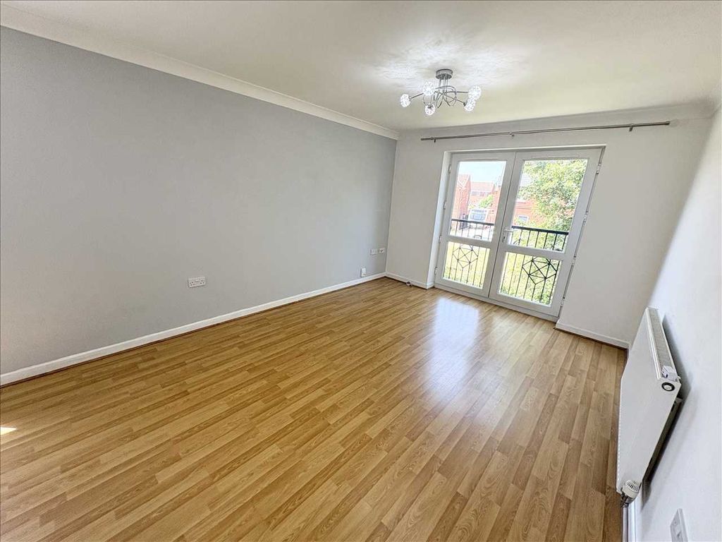 Property photo 3 of 14