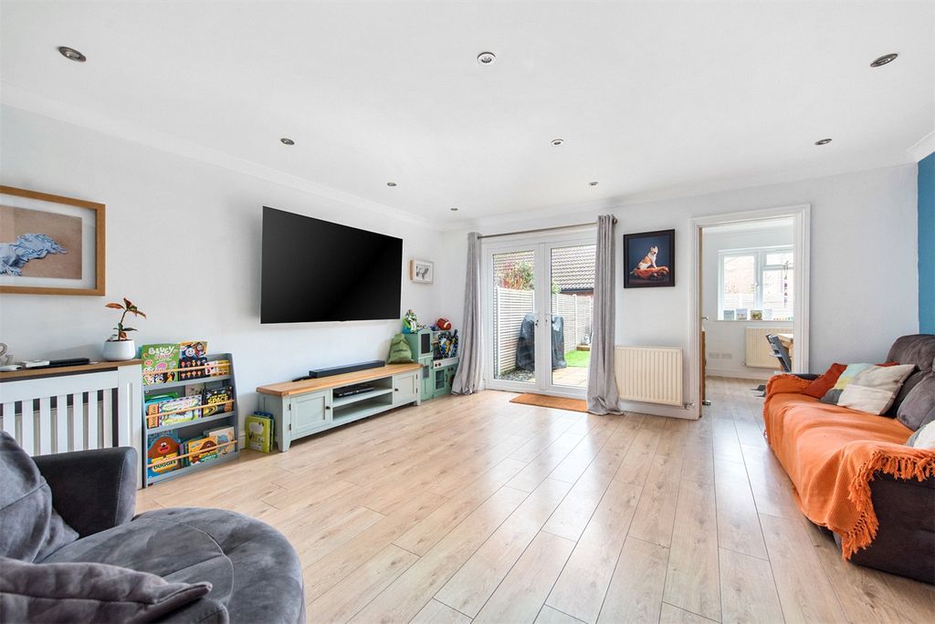 Property photo 2 of 11 Picture No. 09