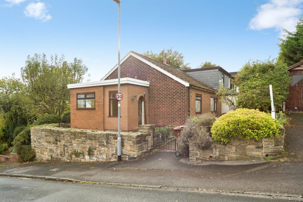 Property photo 2 of 18