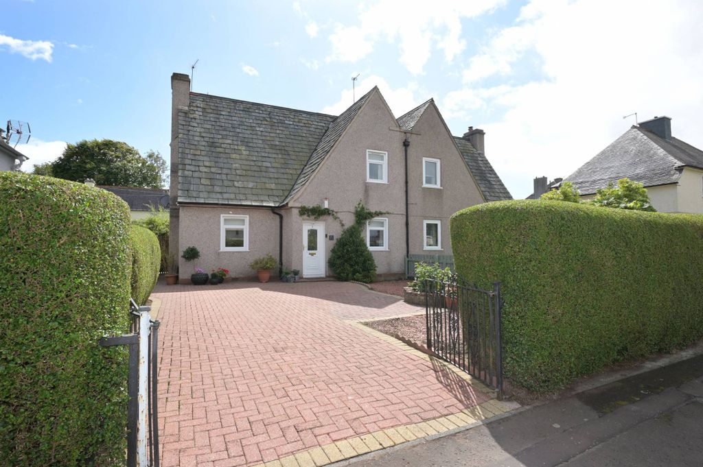 Property photo 1 of 24