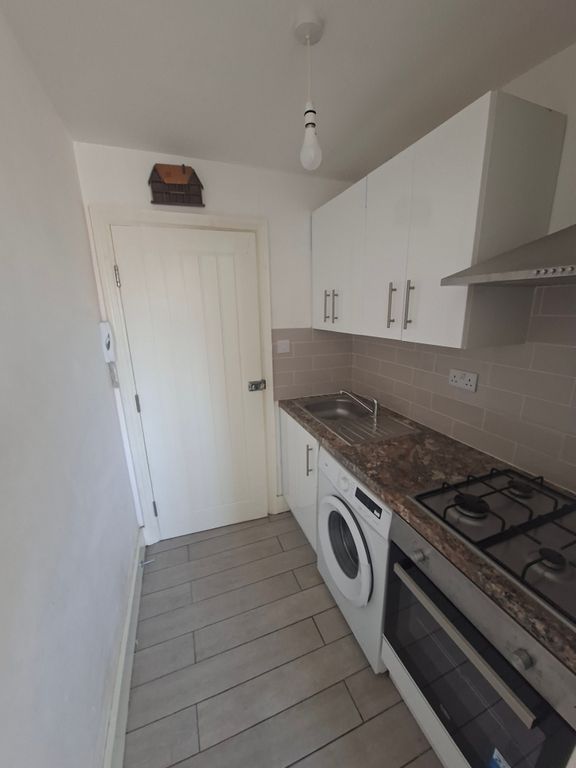 Property photo 1 of 4