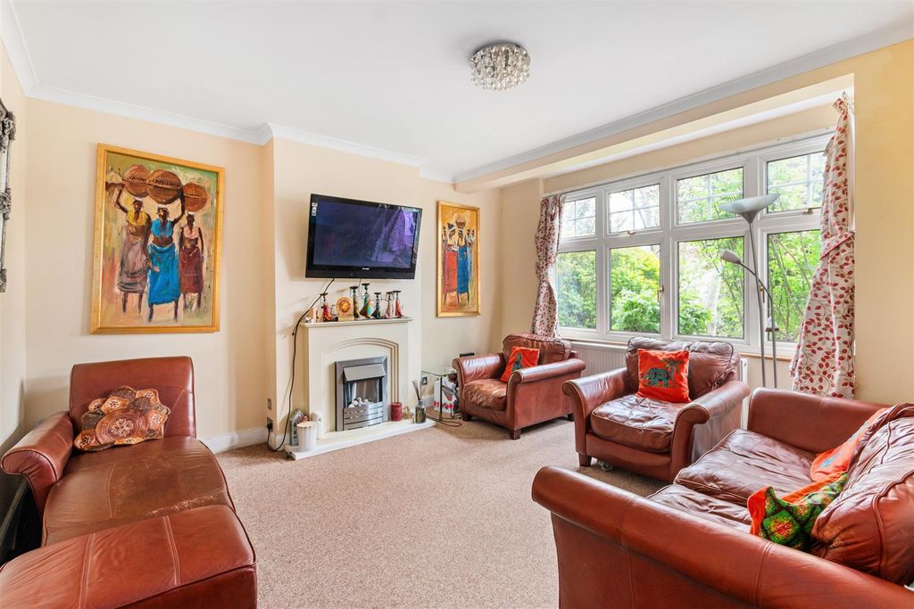 Property photo 3 of 13 Reception Room