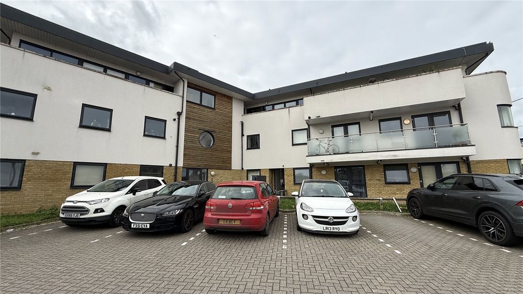 Property photo 1 of 13 Picture No. 01