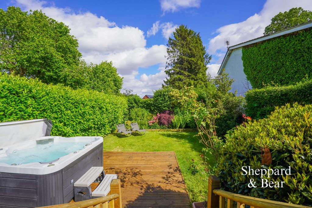 Property photo 3 of 48 Rear Garden