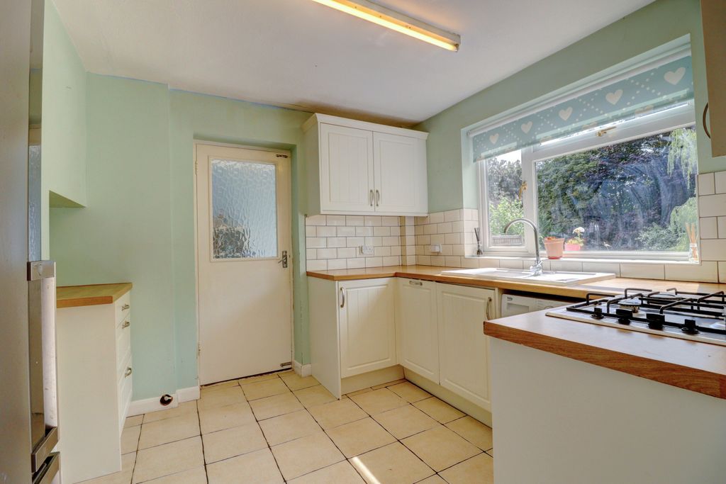 Property photo 2 of 14 Picture No. 04