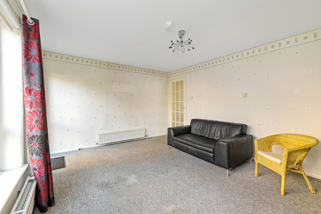 Property photo 3 of 16 Property Image 3