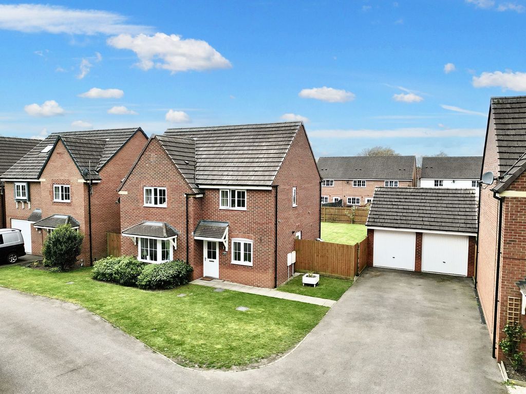 Property photo 1 of 31
