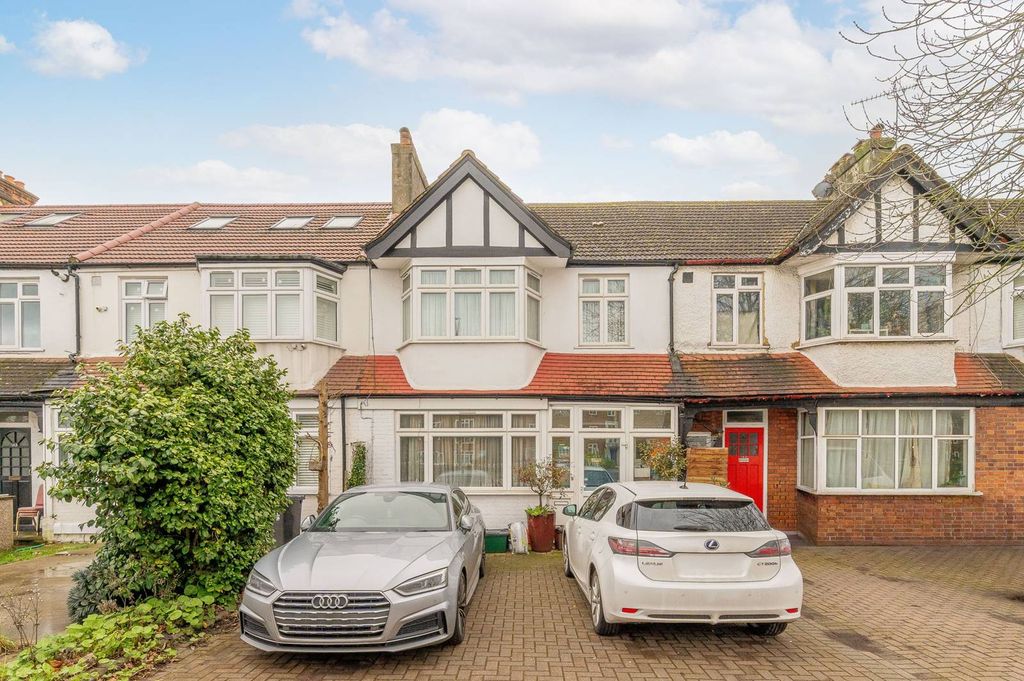 Property photo 1 of 5