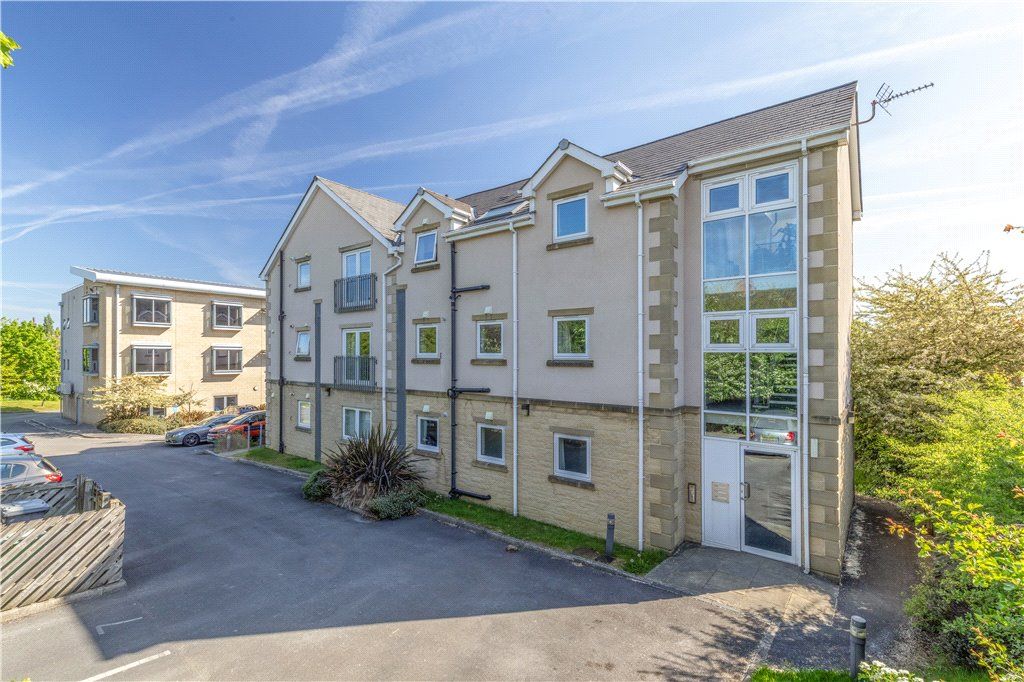 Property photo 1 of 14 Shires Court