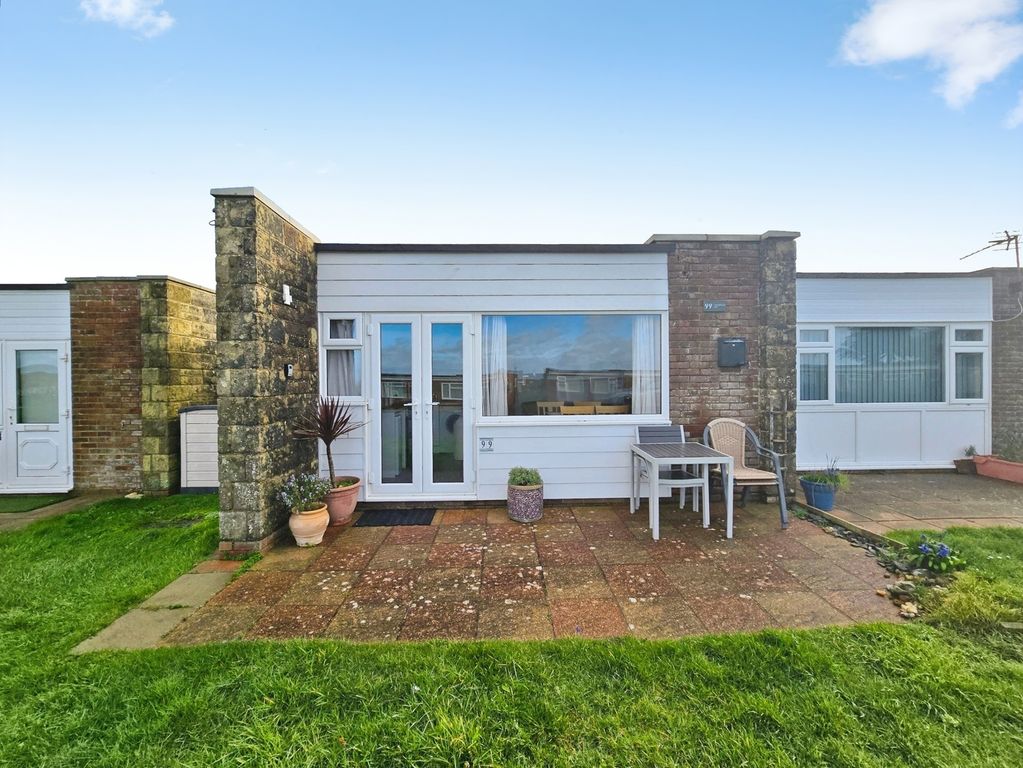 Property photo 1 of 10 Front