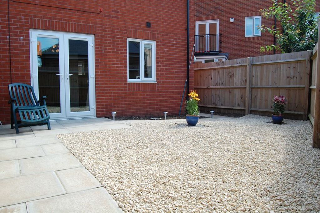 Property photo 2 of 12 Photo 11