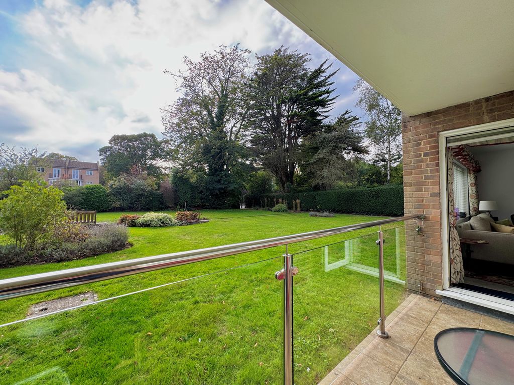 Property photo 3 of 11