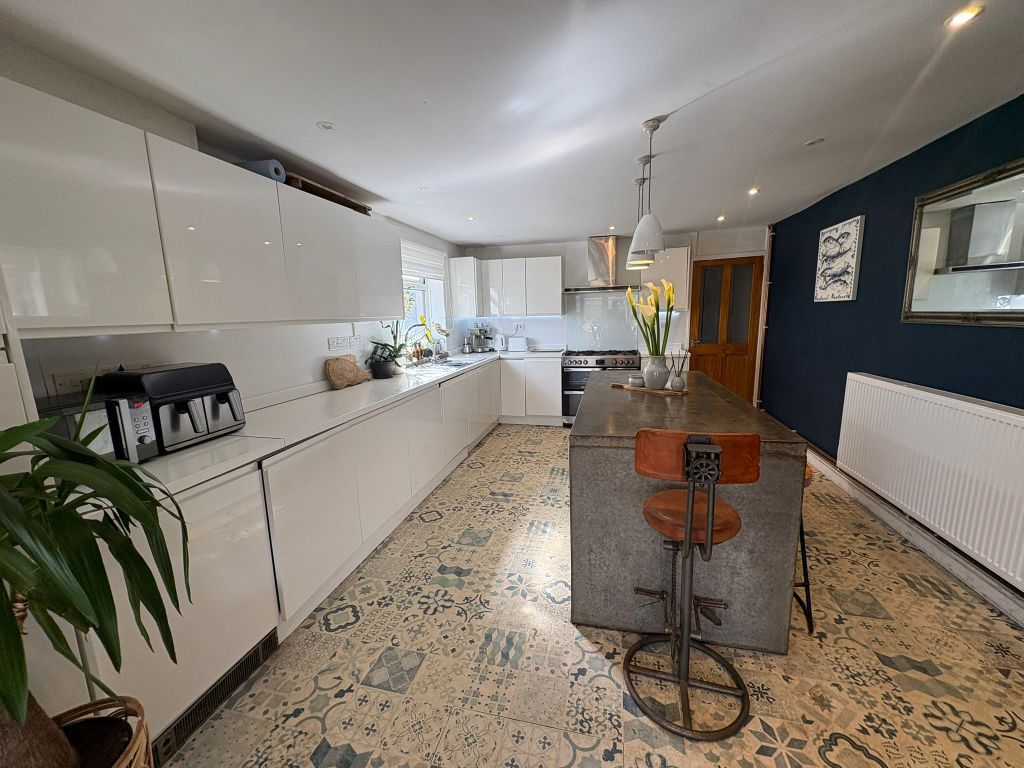 Additional image 10 of 4 bed town house for saleHigh Street, Borth SY24