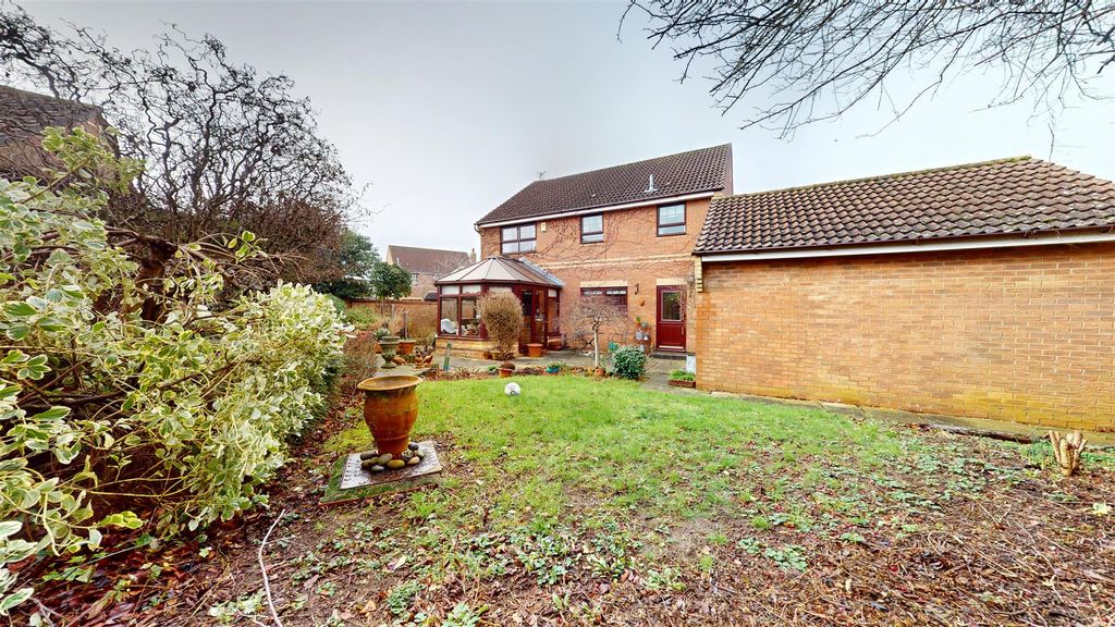 Property photo 3 of 19 12222025_192229.Jpg