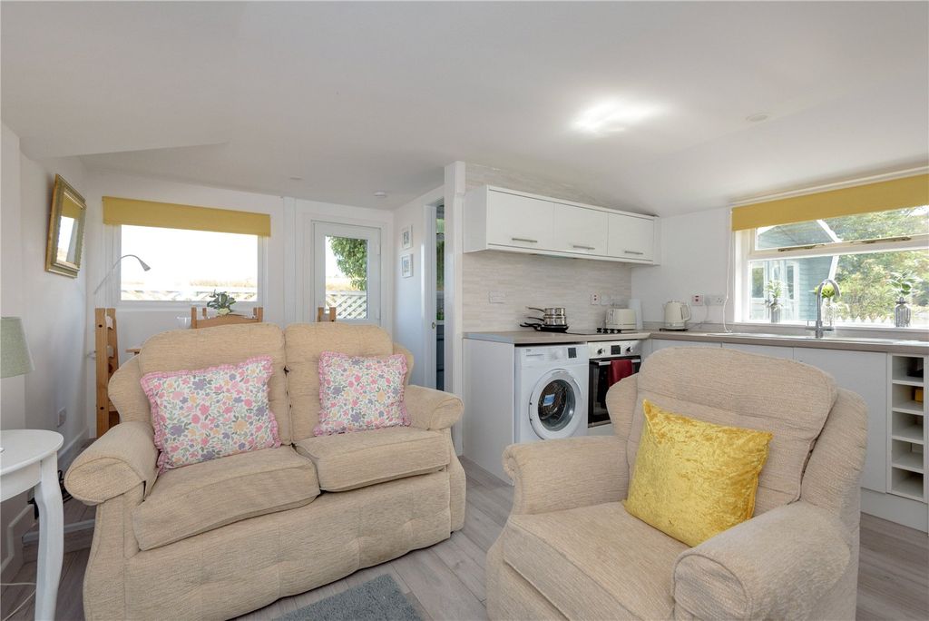Additional image 6 of 2 bed bungalow for sale3 Chalet, Back Road, Belhaven, Dunbar, East Lothian EH42