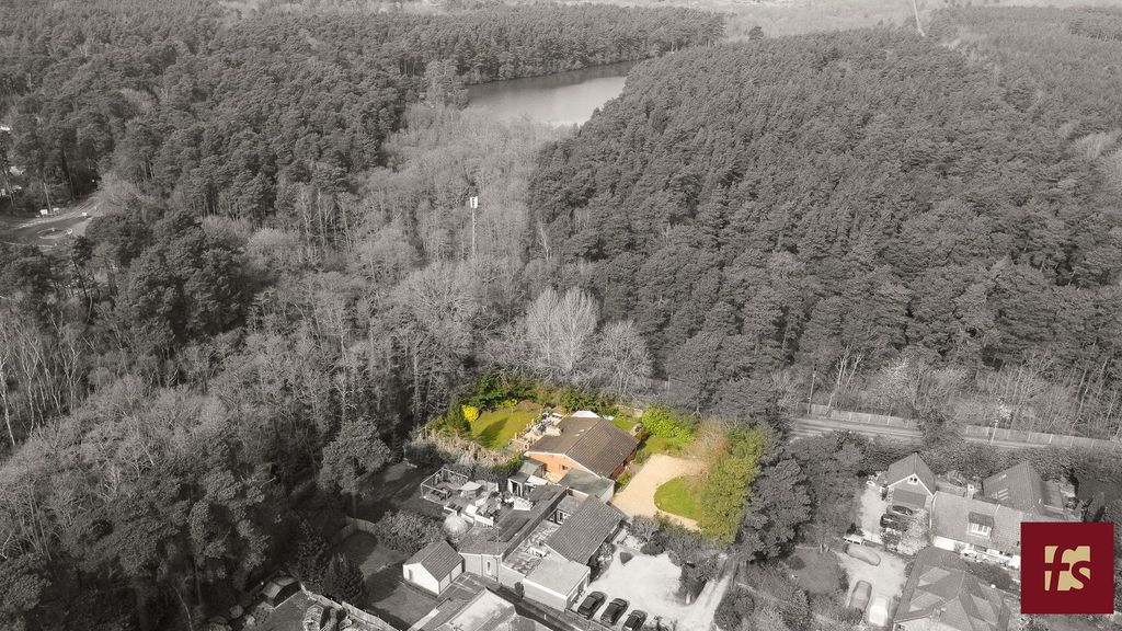 Property photo 3 of 20