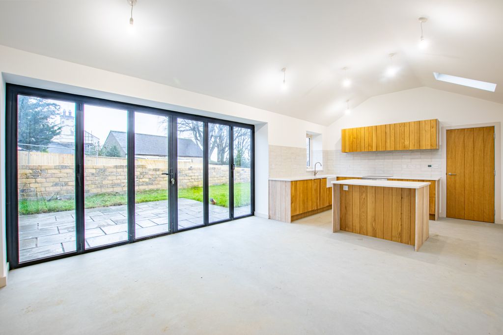 Property photo 2 of 13 Dsc0007Hdr