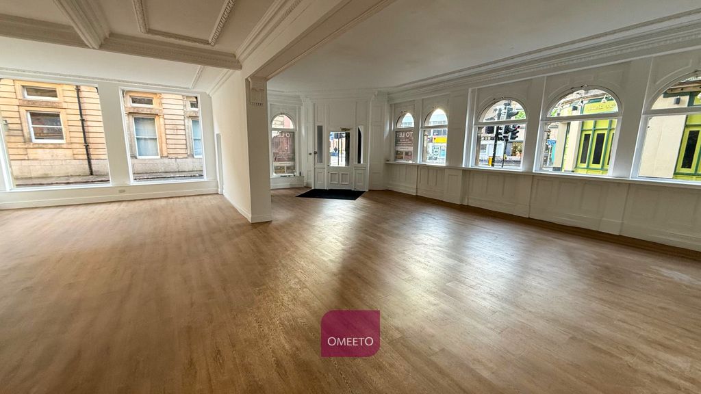 Property photo 1 of 10 Shop To Rent