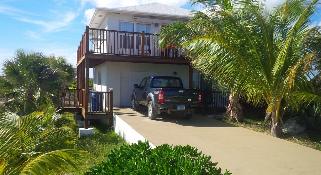 Property photo 2 of 9