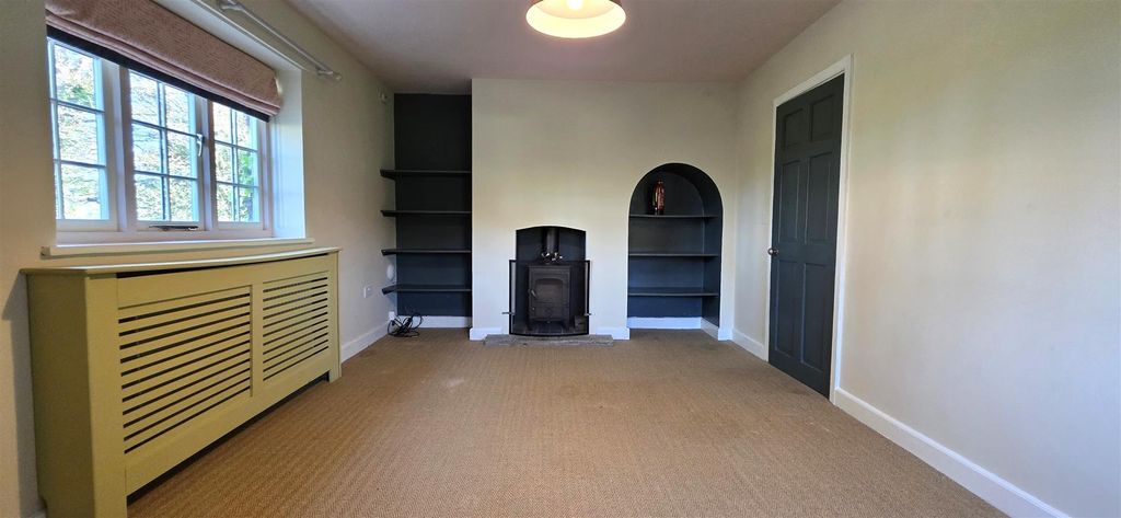 Property photo 3 of 10 20260317_162351.Jpg