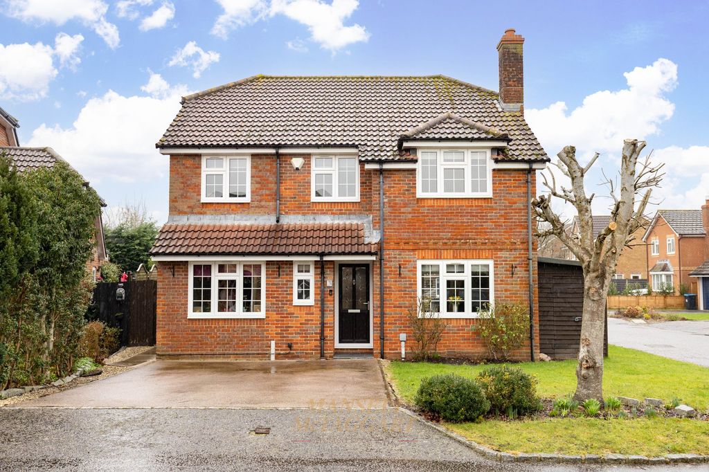 Property photo 1 of 39