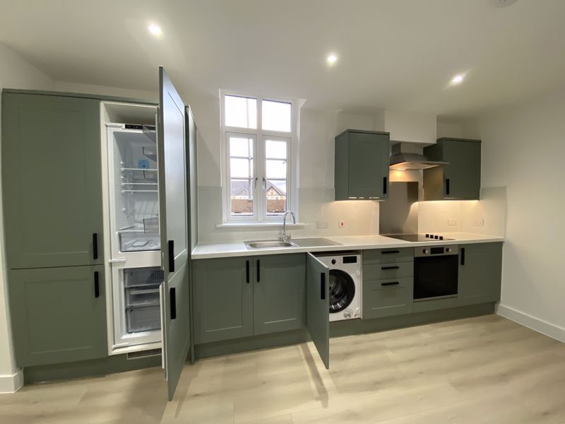 Property photo 3 of 12 Photo 10