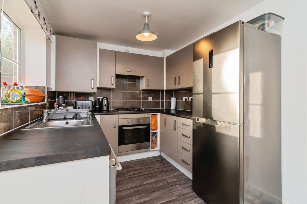 Property photo 1 of 15 Pbox-Img.Jpg