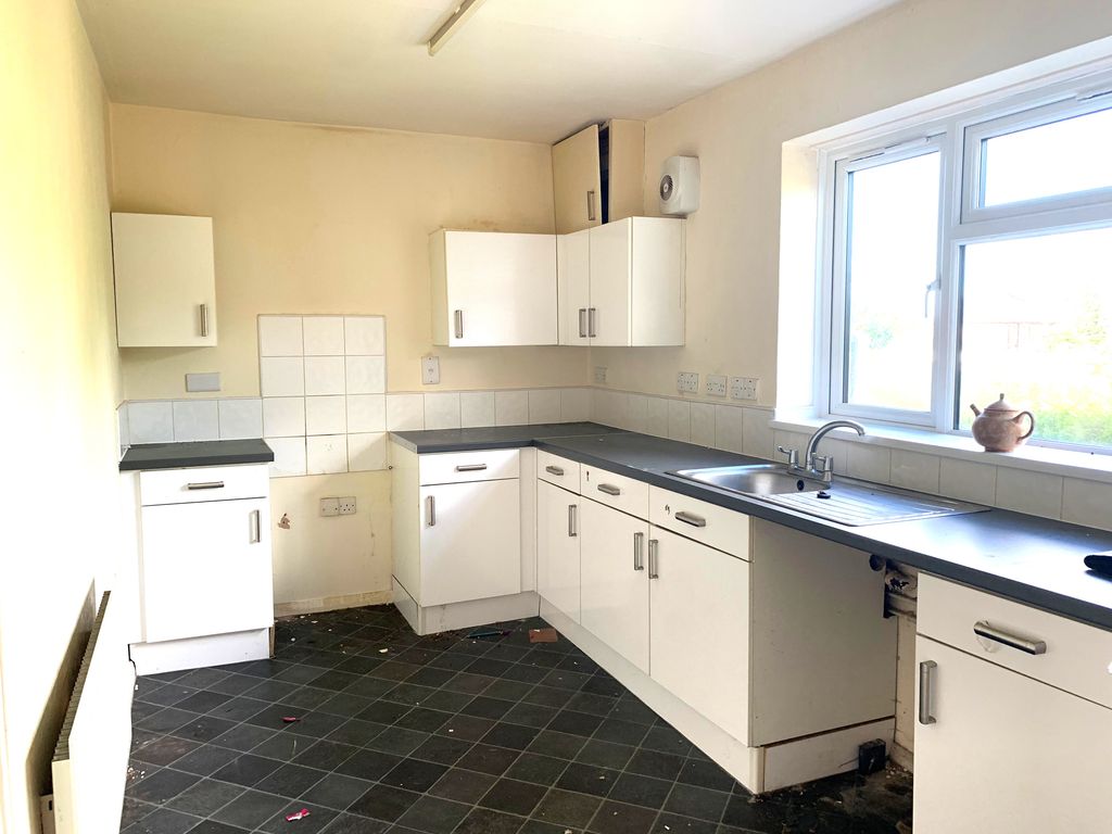 Property photo 3 of 7 B5