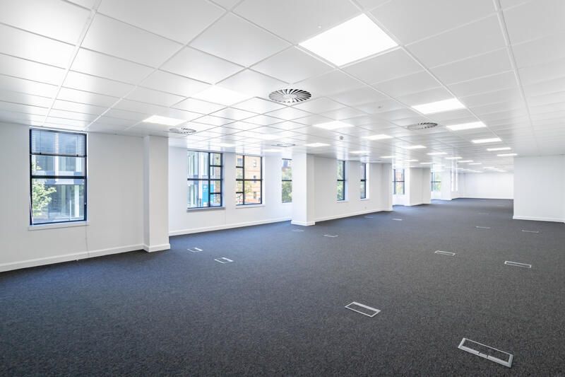 Property photo 3 of 7 Photo 21