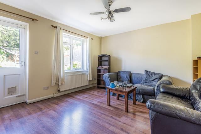 Property photo 2 of 10 Internal View