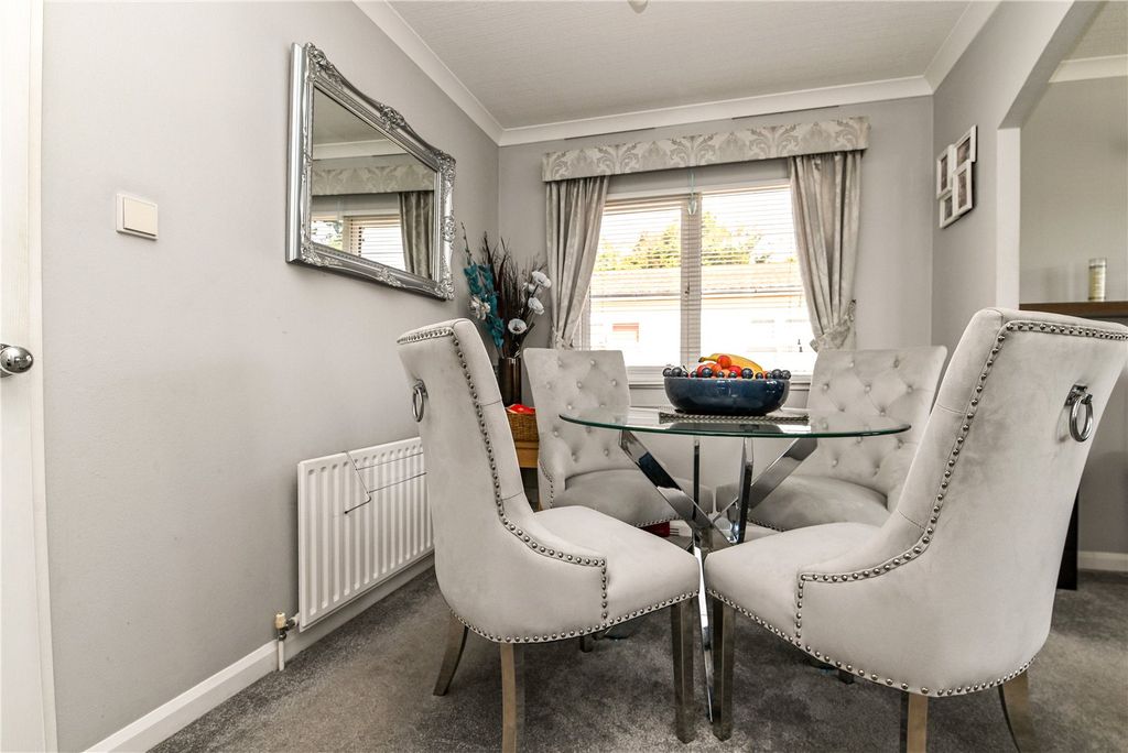 Property photo 3 of 15 Picture No. 05