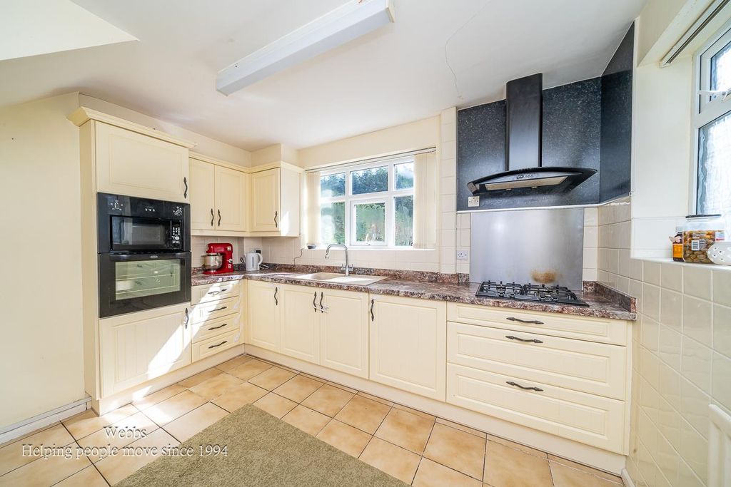 Property photo 2 of 24 Webbs-6.Jpg