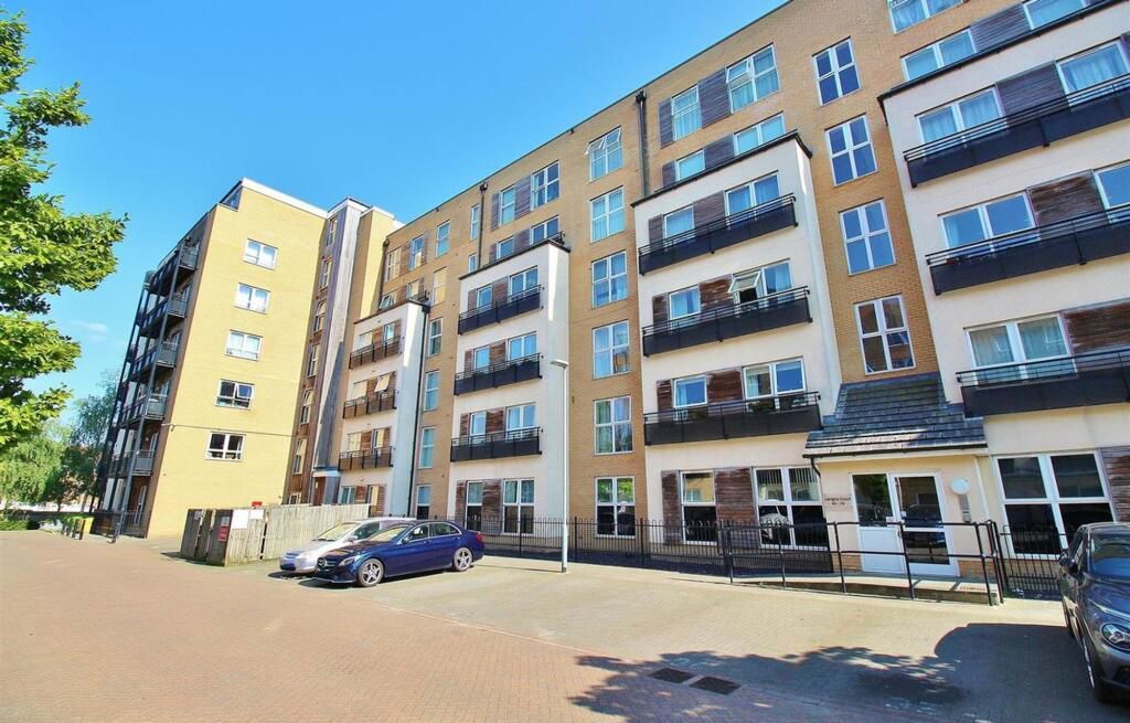 Property photo 2 of 7