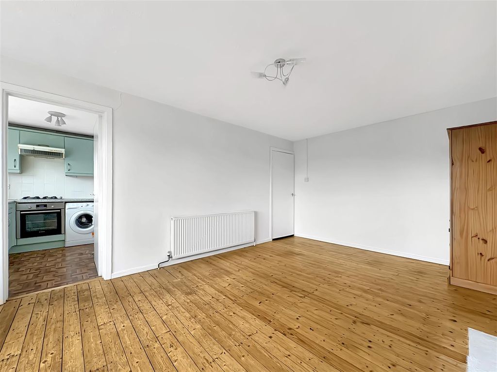 Property photo 3 of 11 73Ec703B966000c2d5Ad9A61Fe17E5305189Fd9A.Jpg