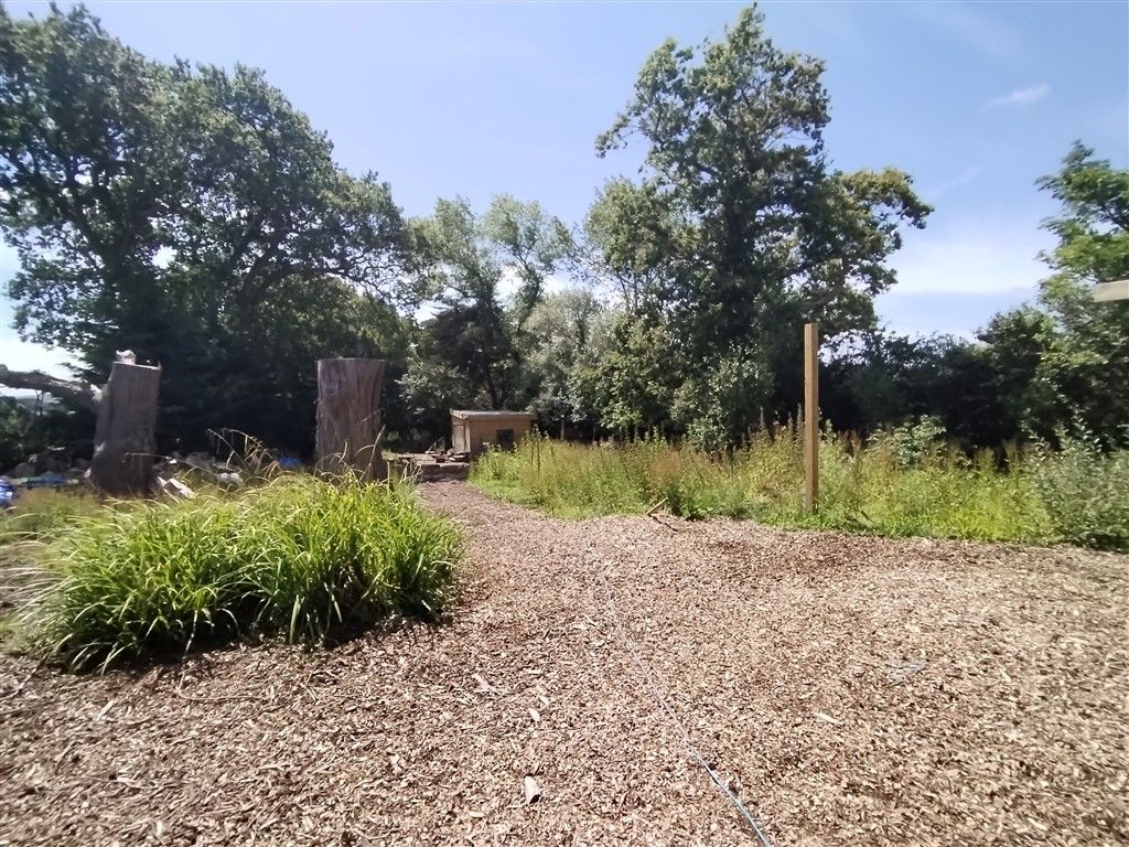 Property photo 1 of 4 Land