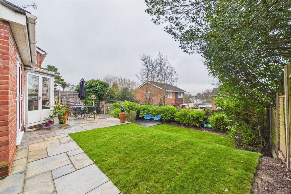 Property photo 2 of 12 Picture No. 46