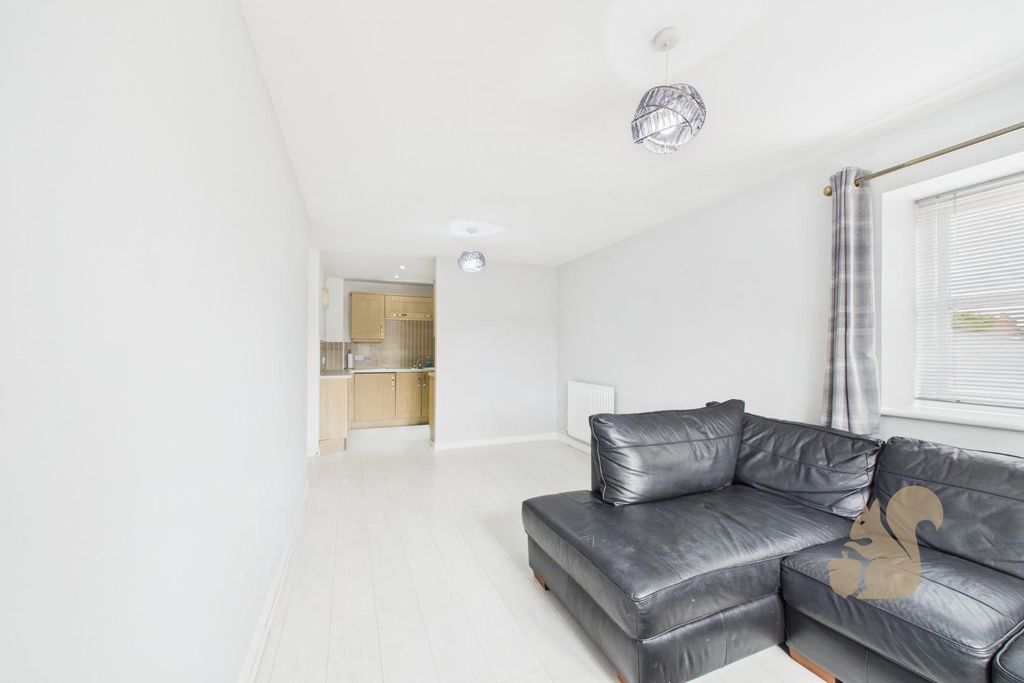 Property photo 3 of 15 Cam01659G0-Pr0570-Still006.Jpg