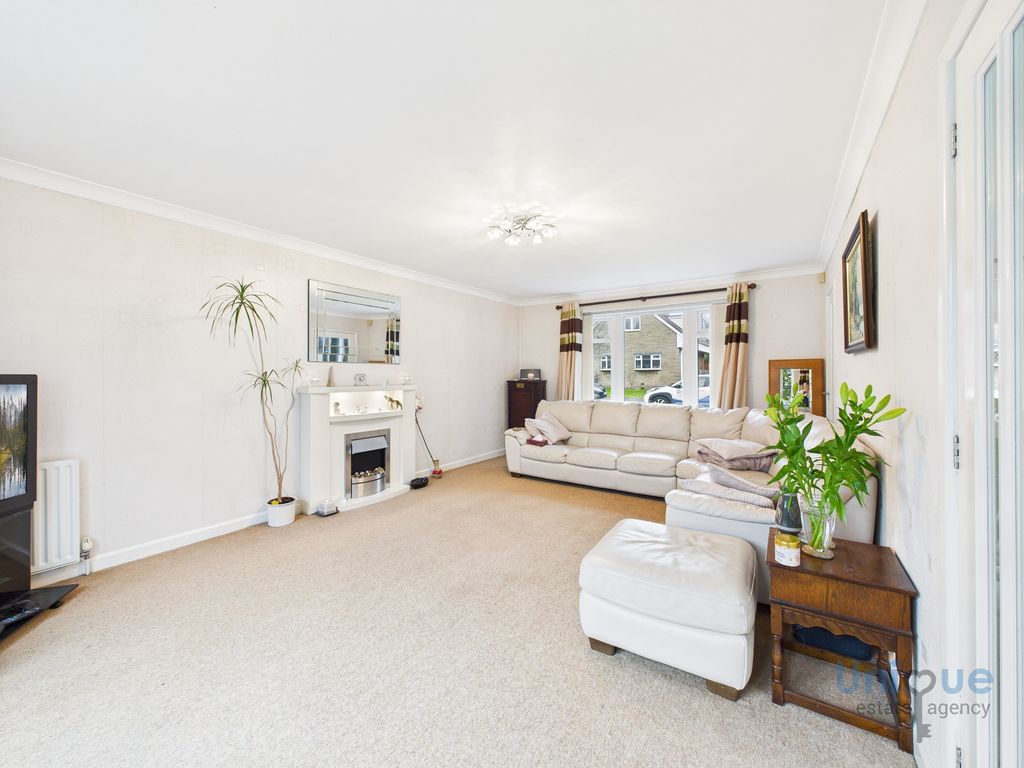 Property photo 3 of 29