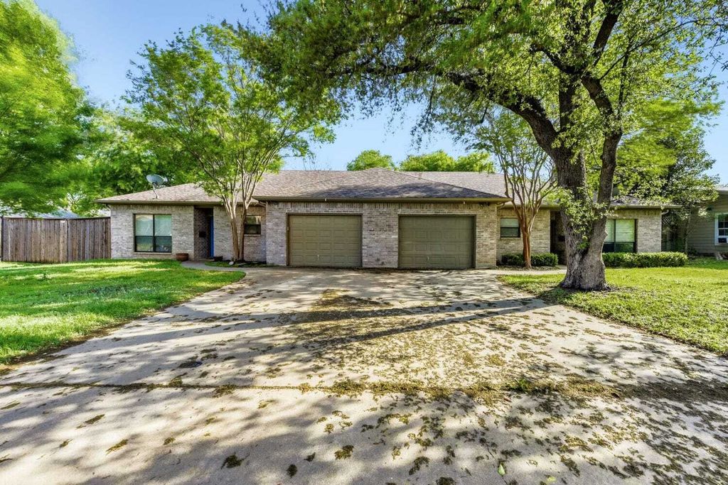 Property photo 1 of 29