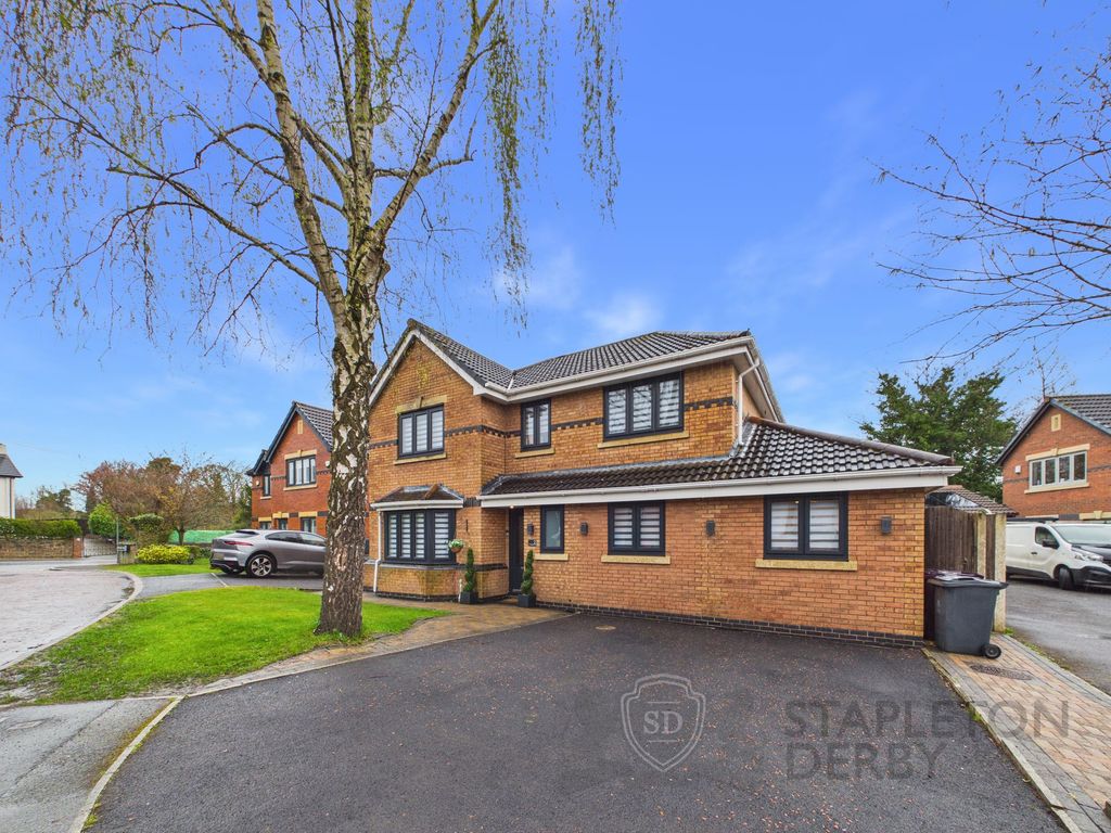 Property photo 1 of 38