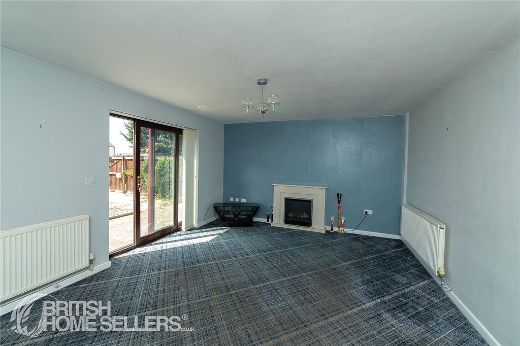 Property photo 2 of 19 Picture No. 05