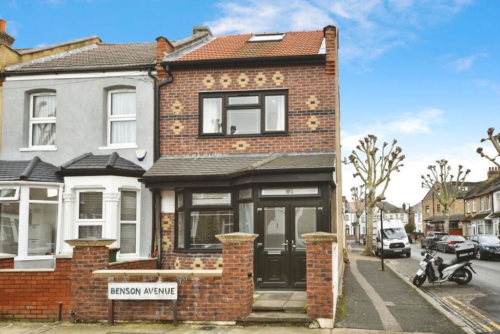 Property photo 2 of 19 Pbox-Img.Jpg