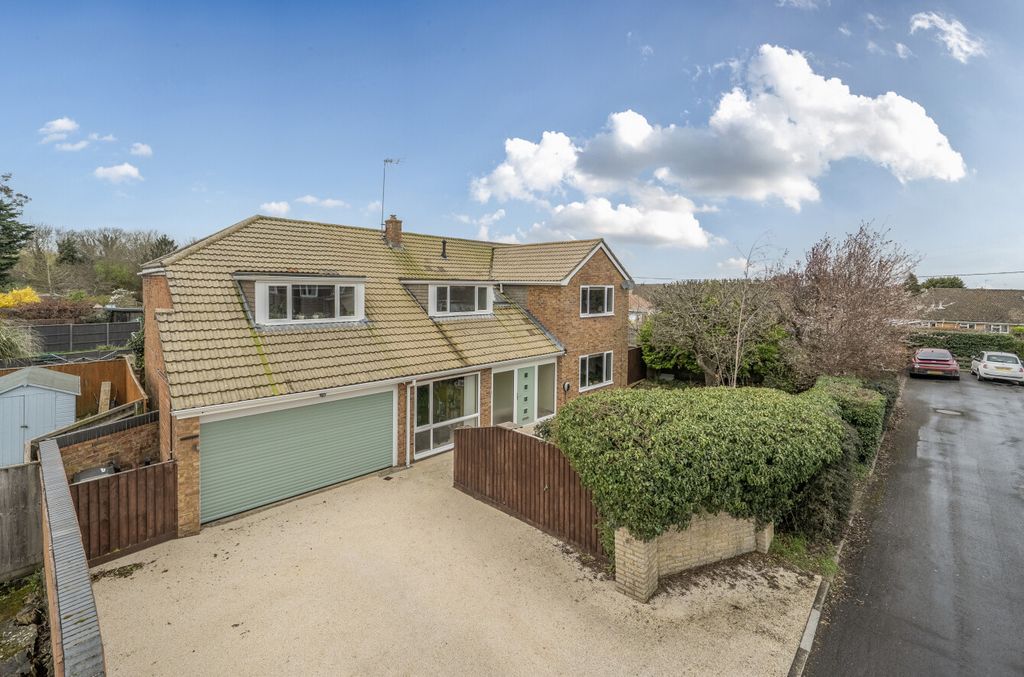 Property photo 1 of 21 1423745369B840B256Dea